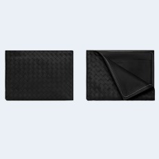 보테가 베네타 인트레치아토 투톤 하프 지퍼 파우치